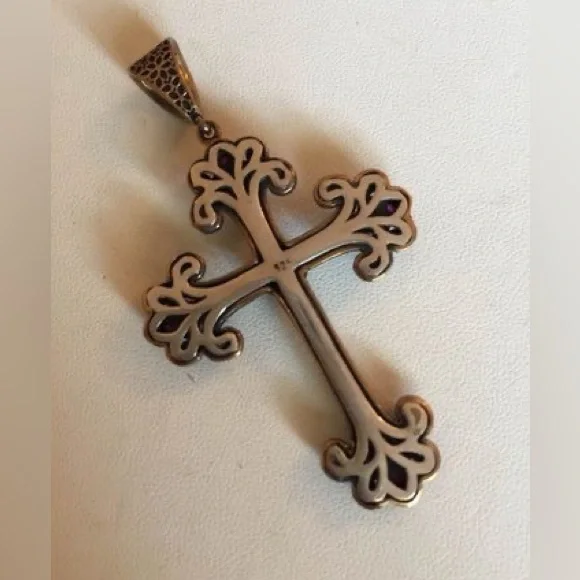 Cross - Picture 3 of 7